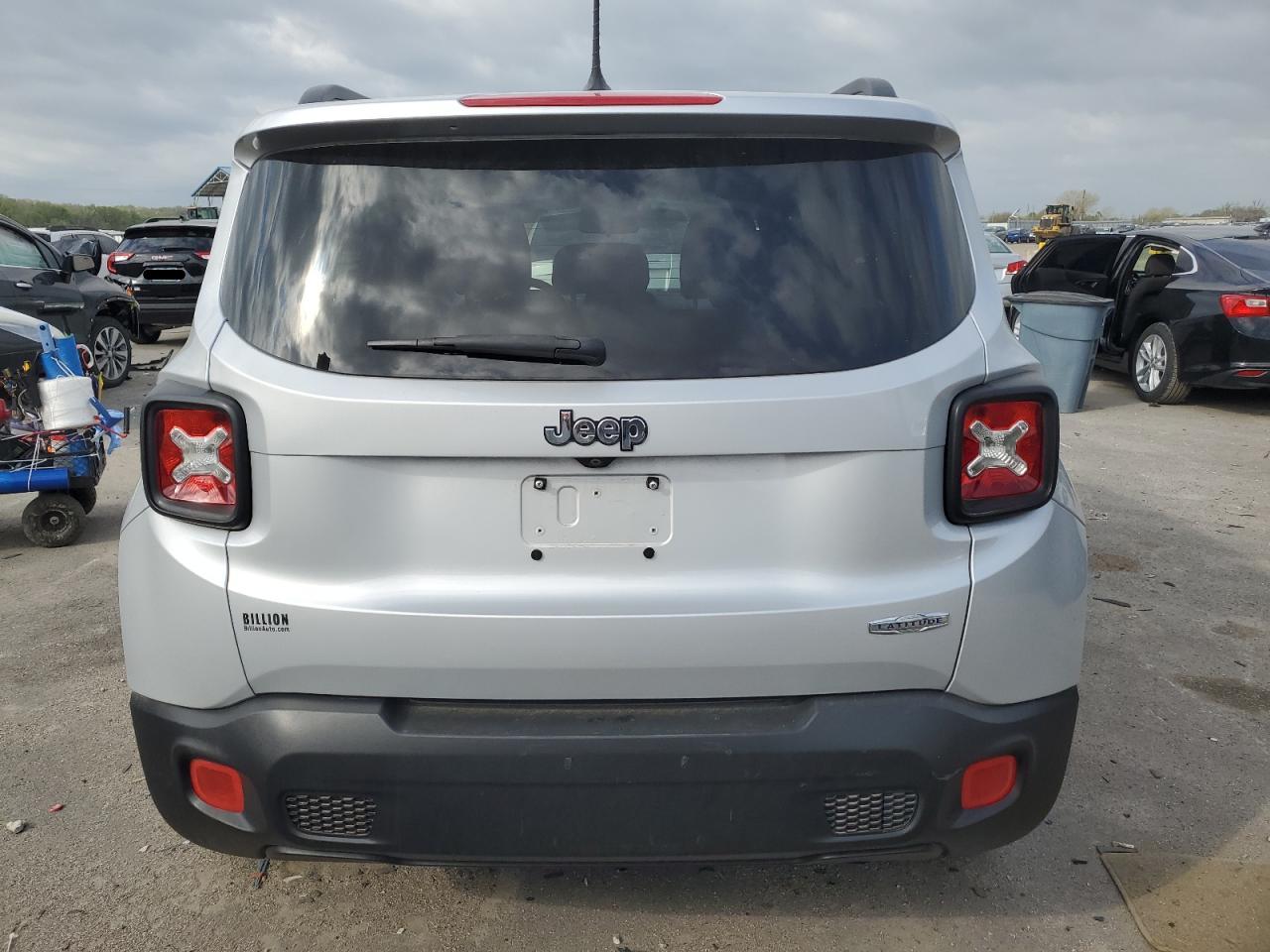 2015 Jeep Renegade Latitude VIN: ZACCJABT6FPB28009 Lot: 47576213