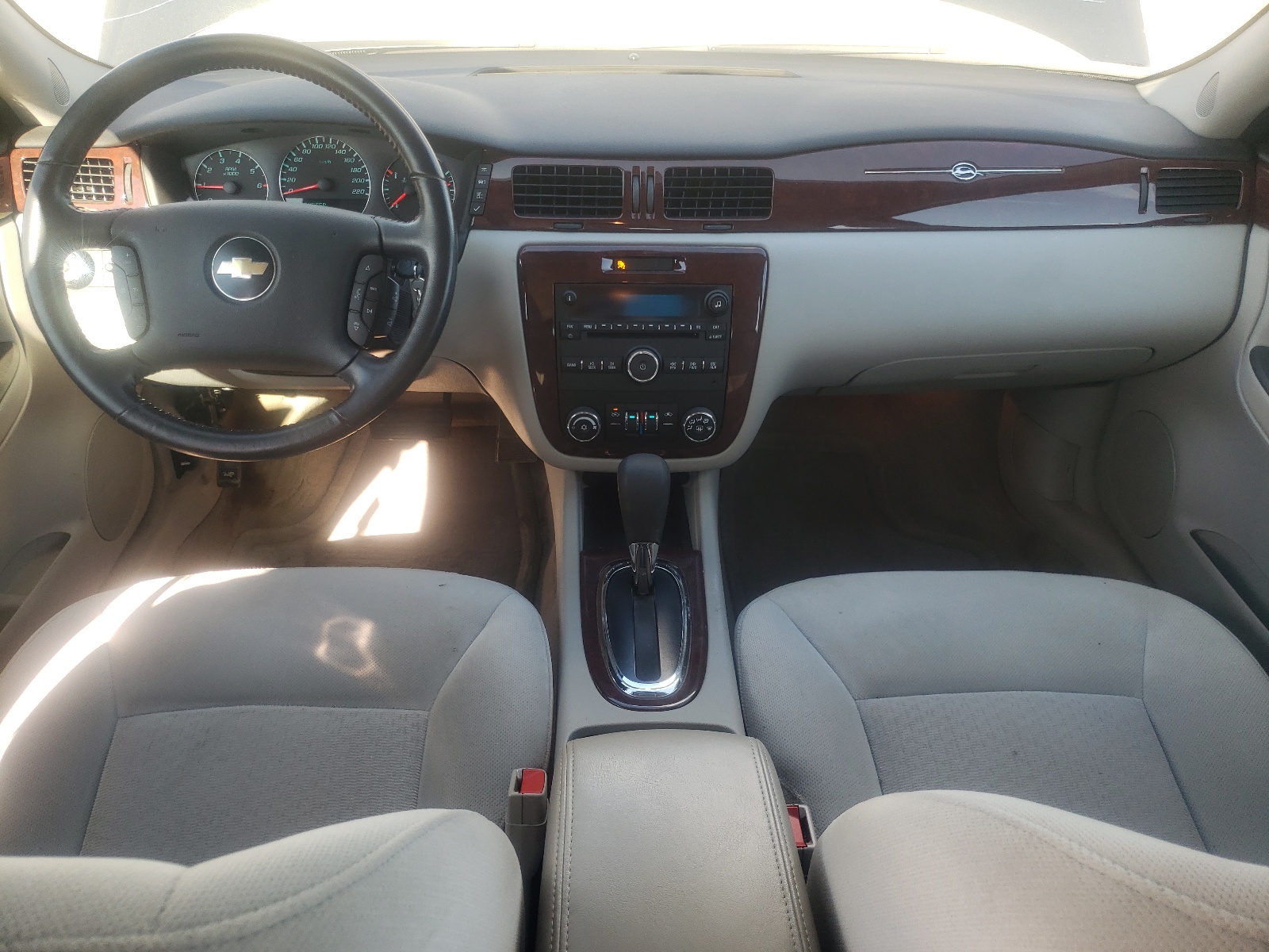 2G1WB5EK2A1181001 2010 Chevrolet Impala Lt