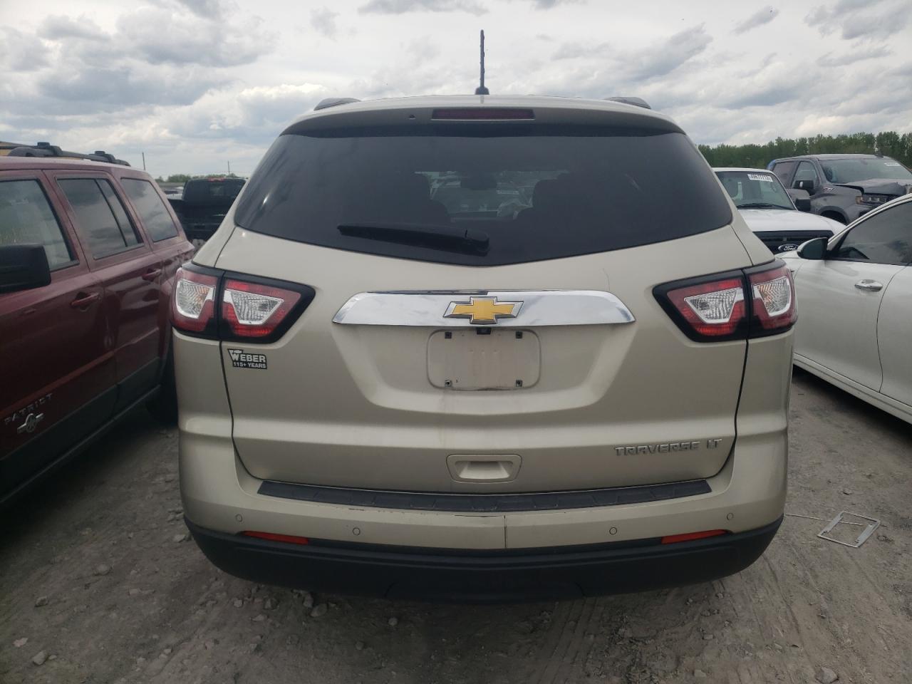 2014 Chevrolet Traverse - Image 6