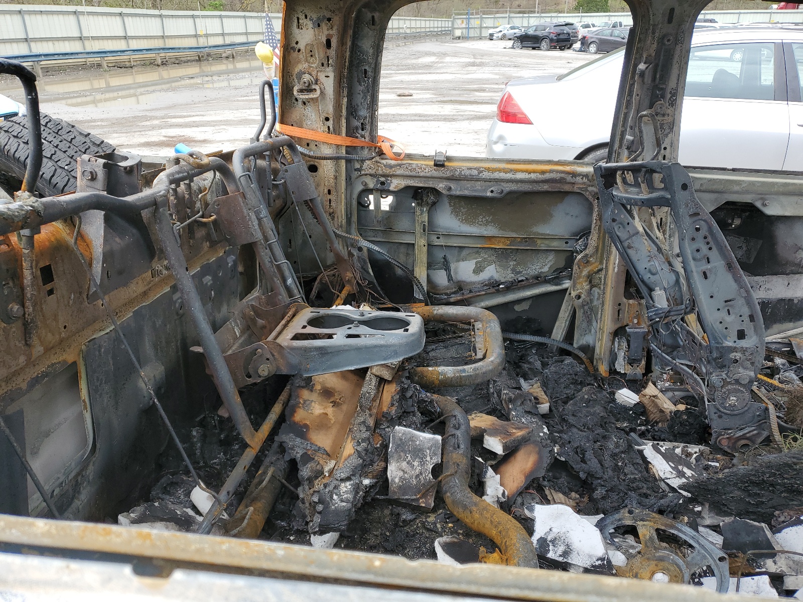 1C6RR6TT9LS135547 2020 Ram 1500 Classic Slt