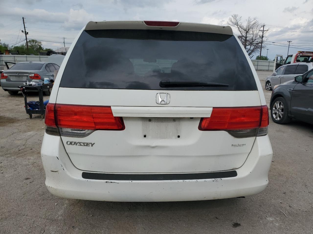 2010 Honda Odyssey - Image 6