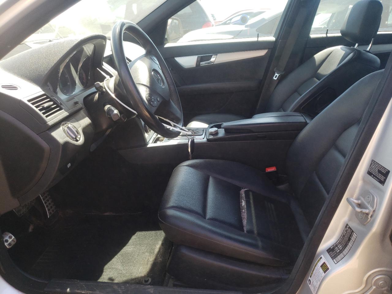 2009 Mercedes-Benz C 300 4Matic VIN: WDDGF81X49F211385 Lot: 48286053