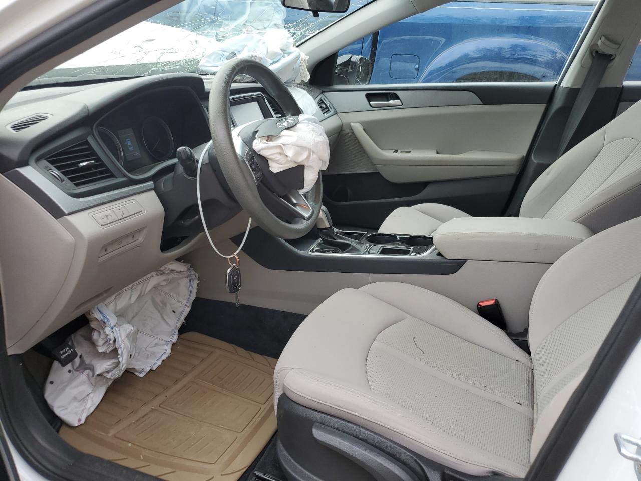 2018 Hyundai Sonata - Image 7
