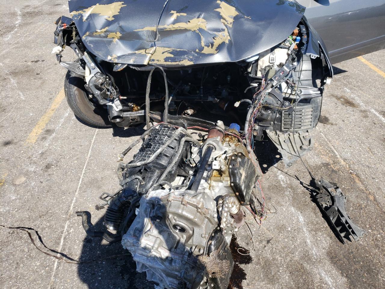 2015 Nissan Altima - Image 12