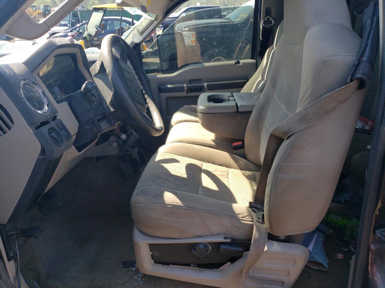 2008 Ford F250 - Image 7