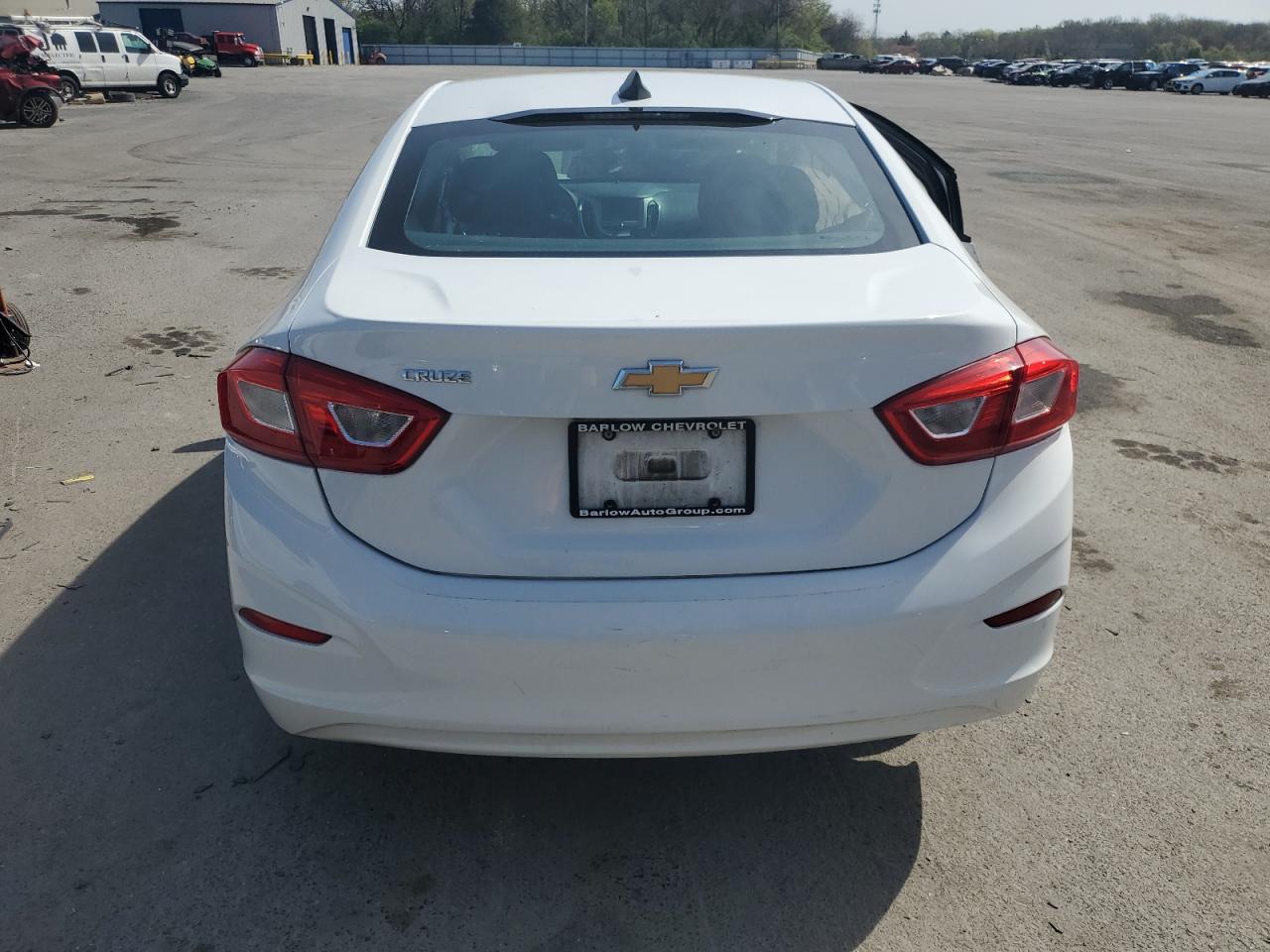 2017 Chevrolet Cruze Ls VIN: 1G1BB5SM3H7113484 Lot: 48096013