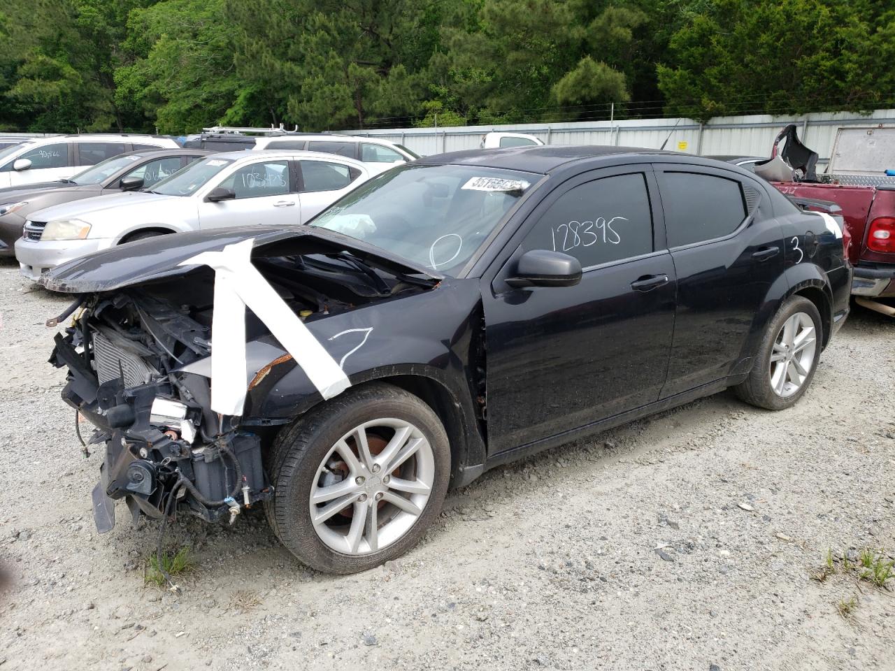 2011 Dodge Avenger - Image 1