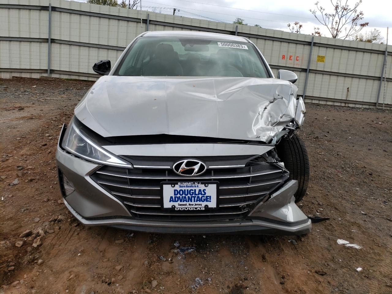 2020 Hyundai Elantra Sel VIN: 5NPD84LF2LH563138 Lot: 50000383