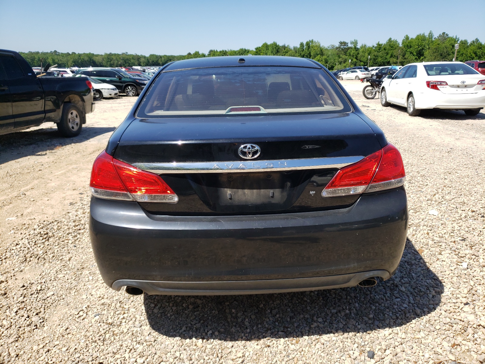 4T1BK3DB4BU374618 2011 Toyota Avalon Base