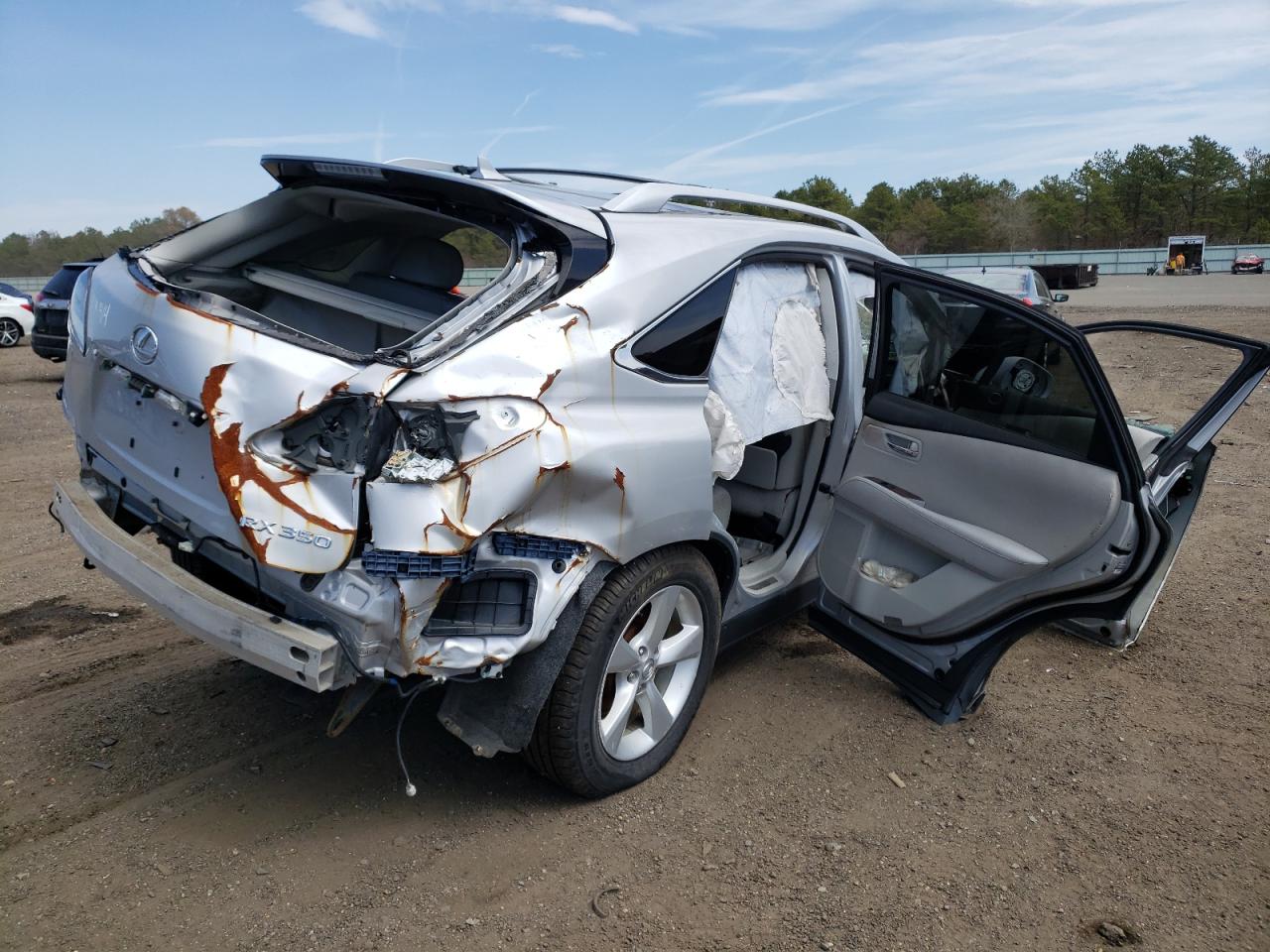 2011 Lexus RX - Image 3