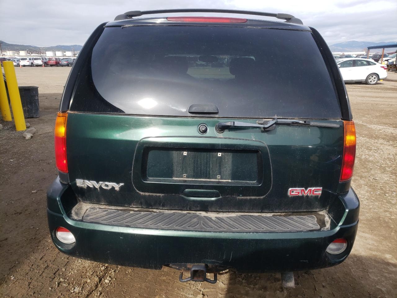 1GKDT13S342384687 2004 GMC Envoy