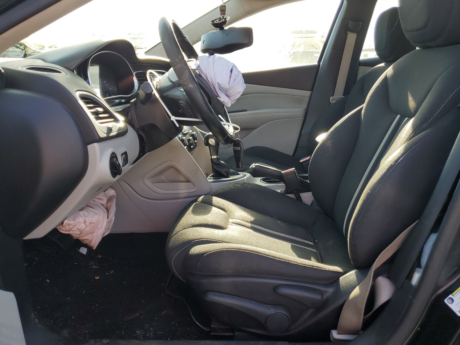 1C3CDFBA4DD323304 2013 Dodge Dart Sxt