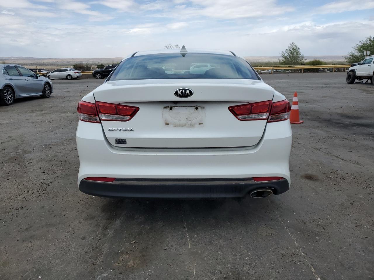 2016 Kia Optima Lx VIN: 5XXGT4L33GG006872 Lot: 50052954