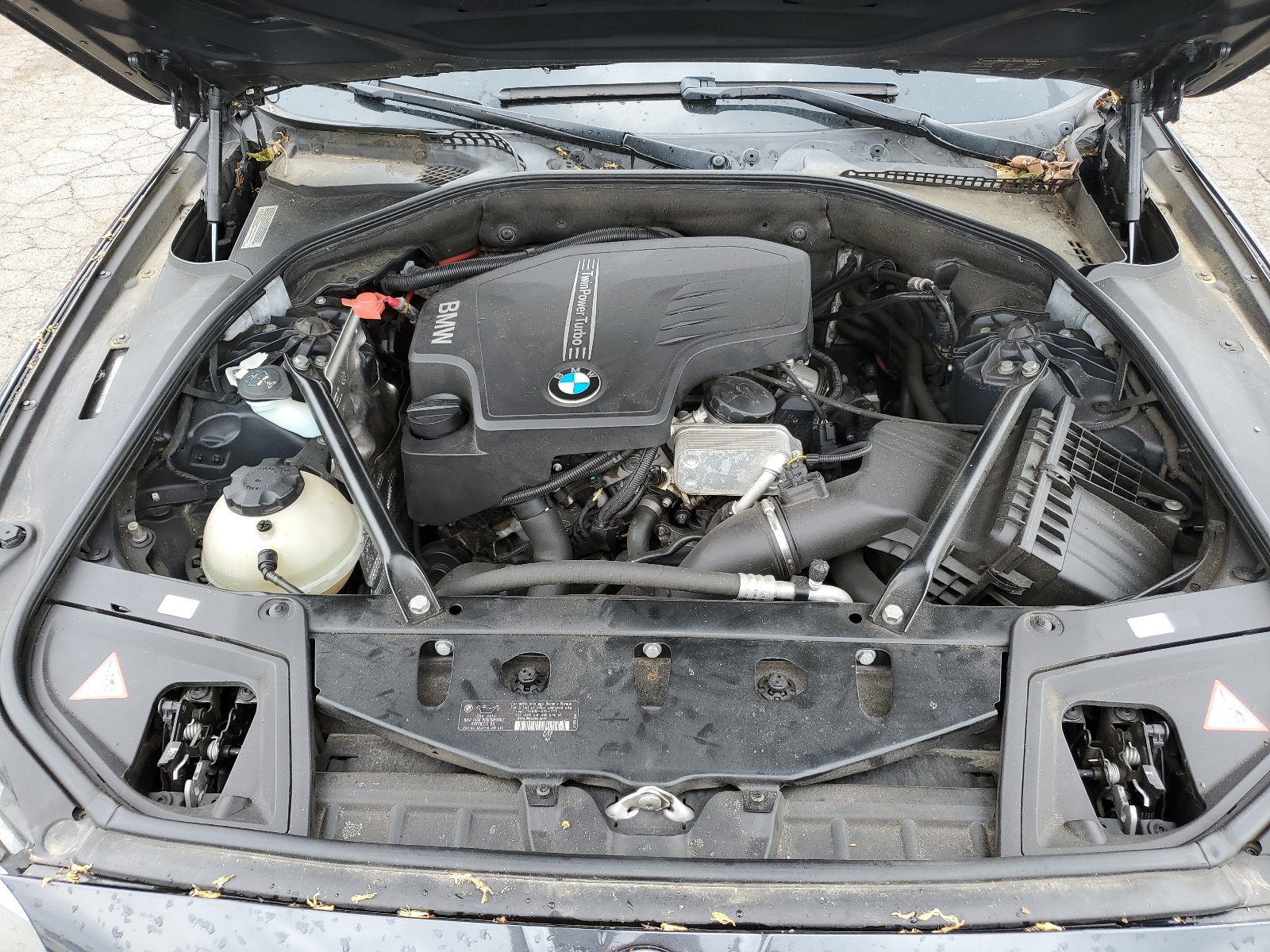 WBAXH5C50DDW14005 2013 BMW 528 Xi