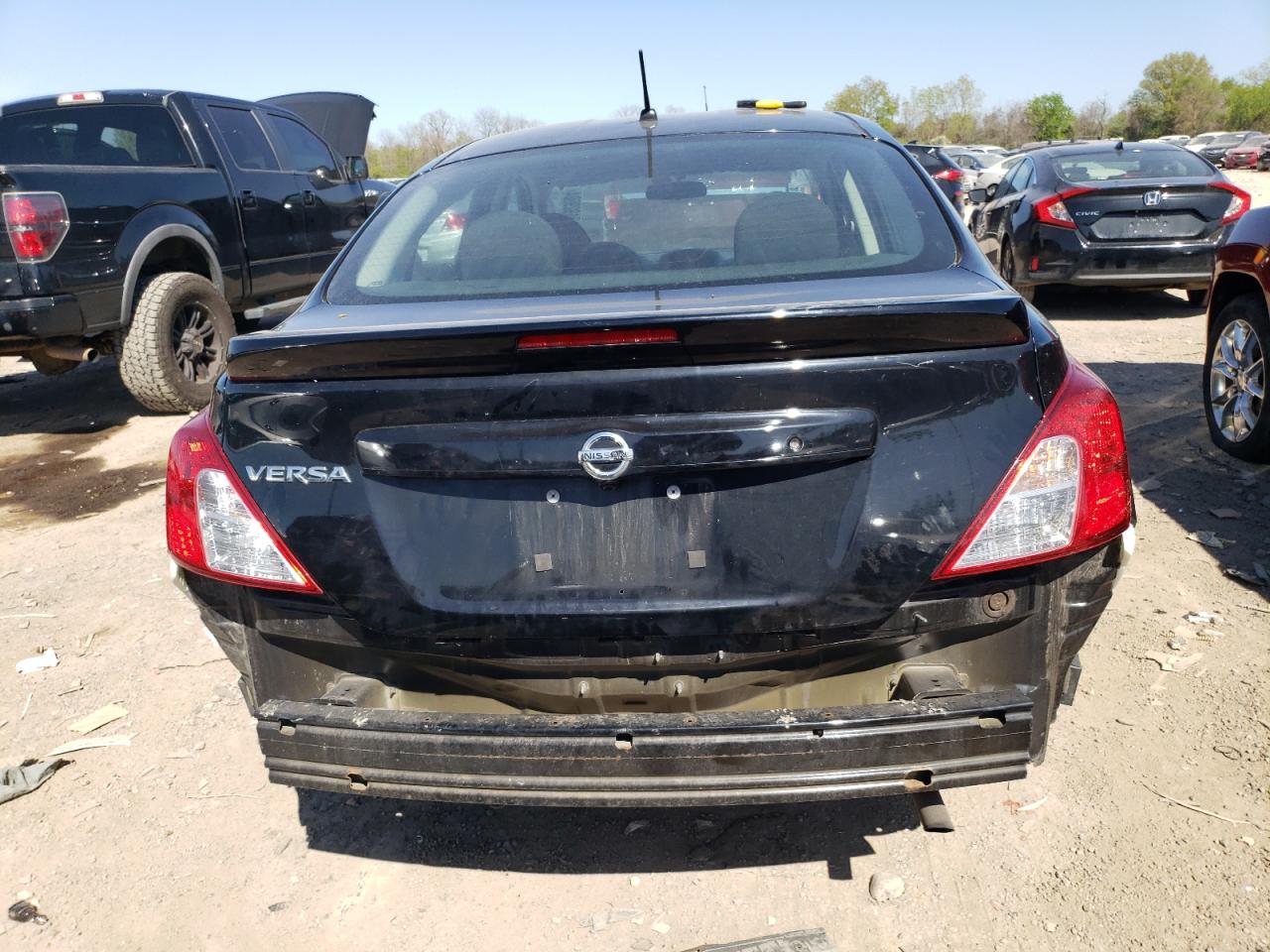 2017 Nissan Versa S VIN: 3N1CN7AP0HL870500 Lot: 51929904