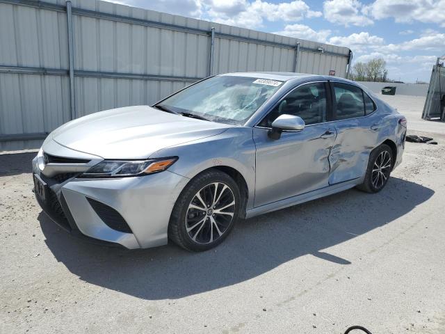  TOYOTA CAMRY 2019 Серебристый