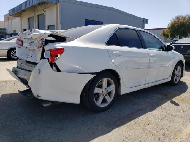  TOYOTA CAMRY 2014 Белый