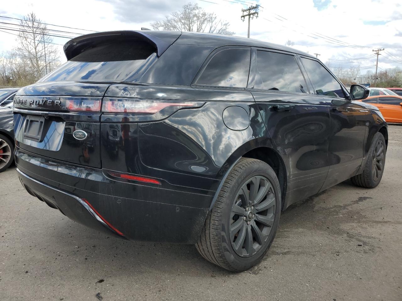 2018 Land Rover Range Rover Velar R-Dynamic Se VIN: SALYL2RX2JA707448 Lot: 50317804