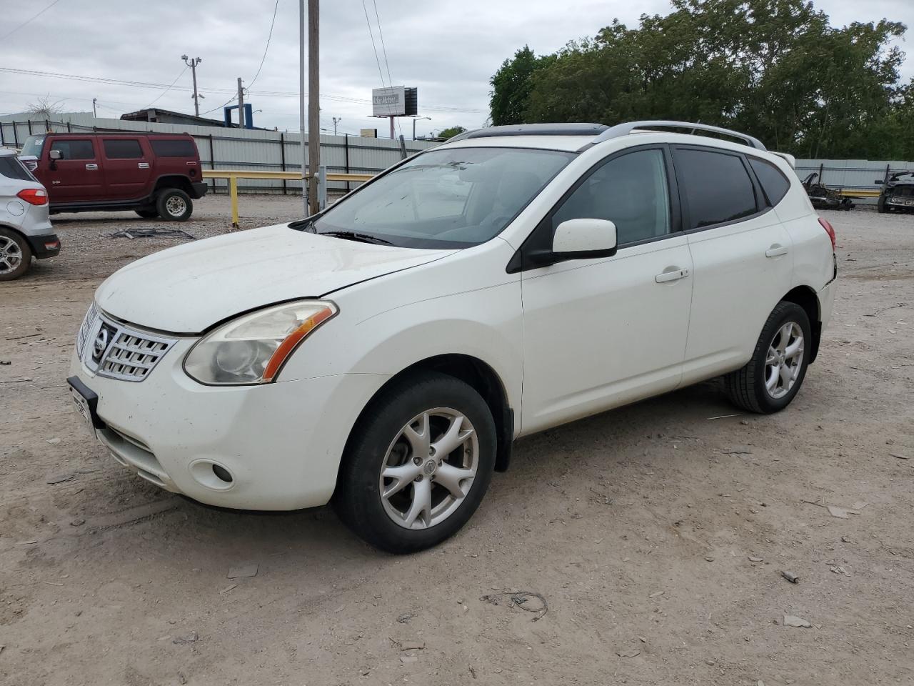 2009 Nissan Rogue - Image 1