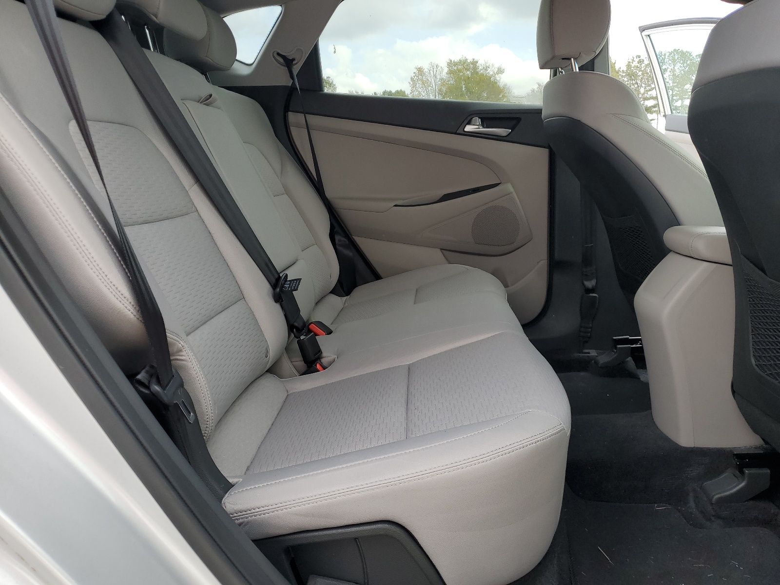 KM8J33A46KU853010 2019 Hyundai Tucson Limited