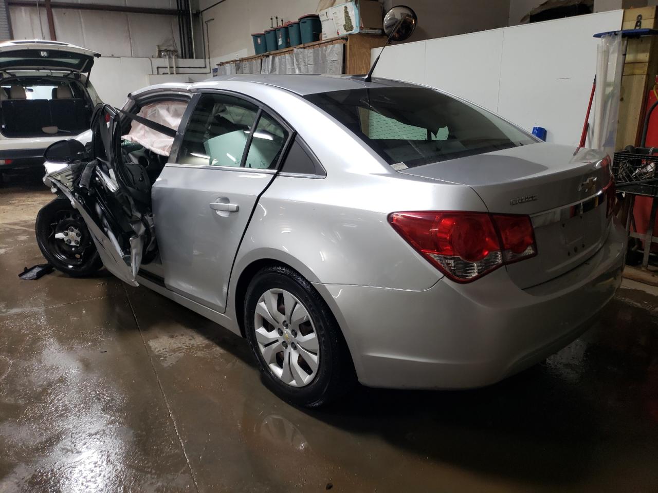 2012 Chevrolet Cruze - Image 2