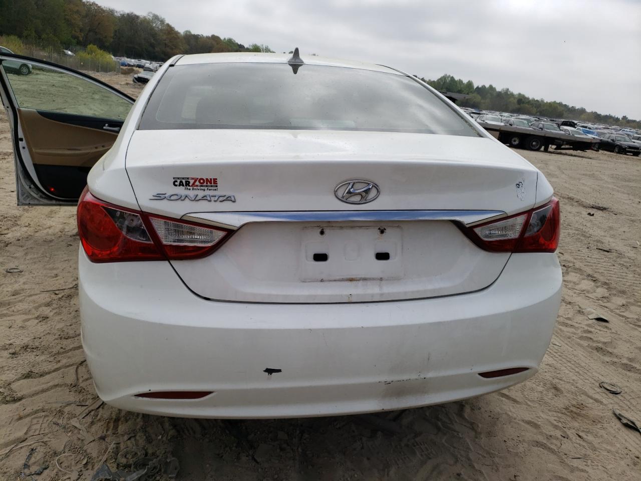 5NPEB4AC8BH180351 2011 Hyundai Sonata Gls