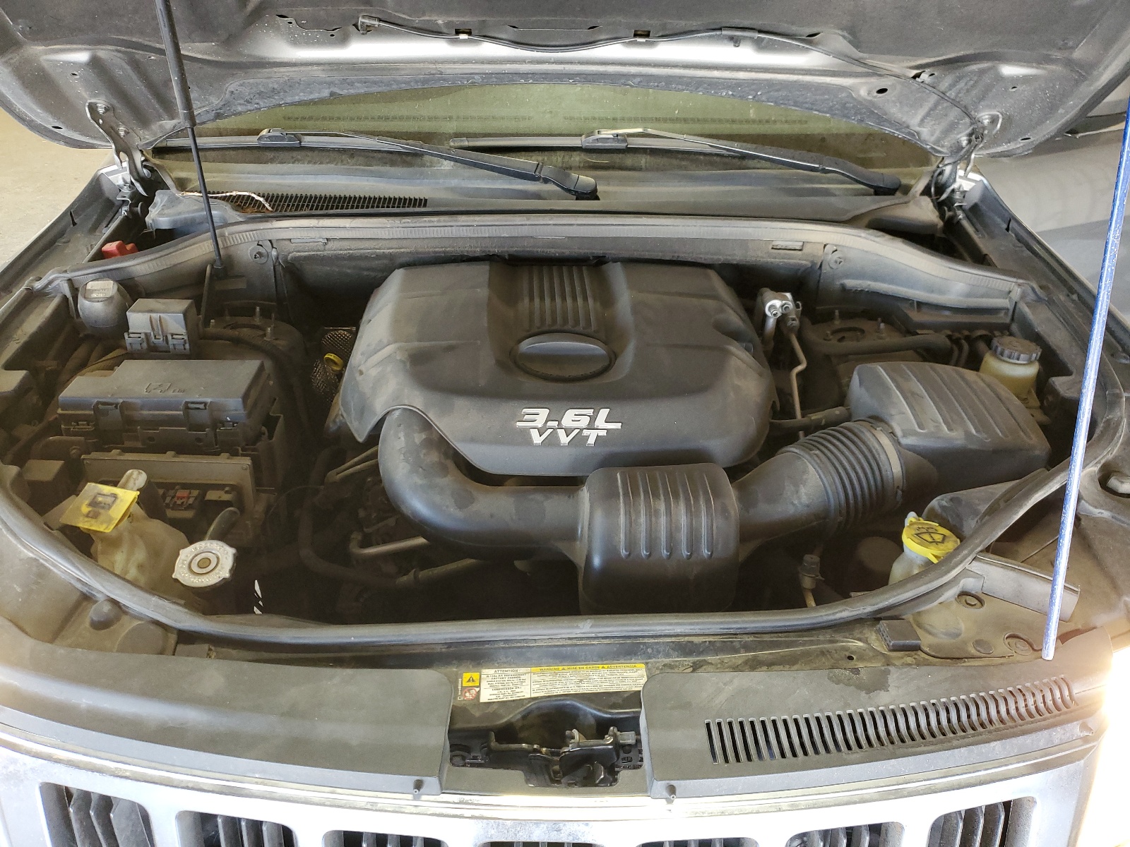 1C4RJFAG4CC135097 2012 Jeep Grand Cherokee Laredo