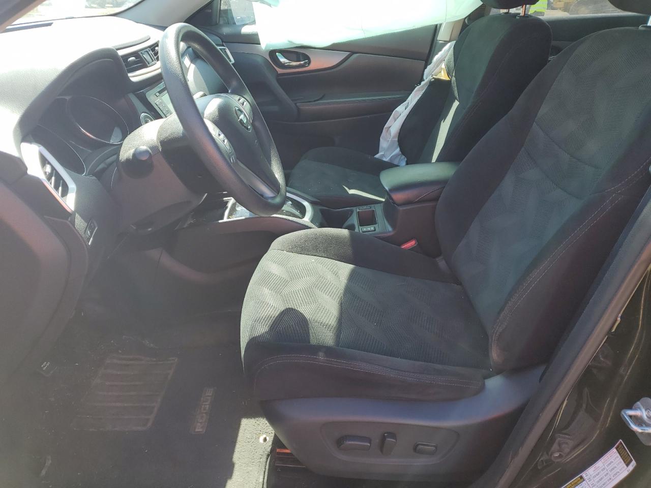 2016 Nissan Rogue - Image 7