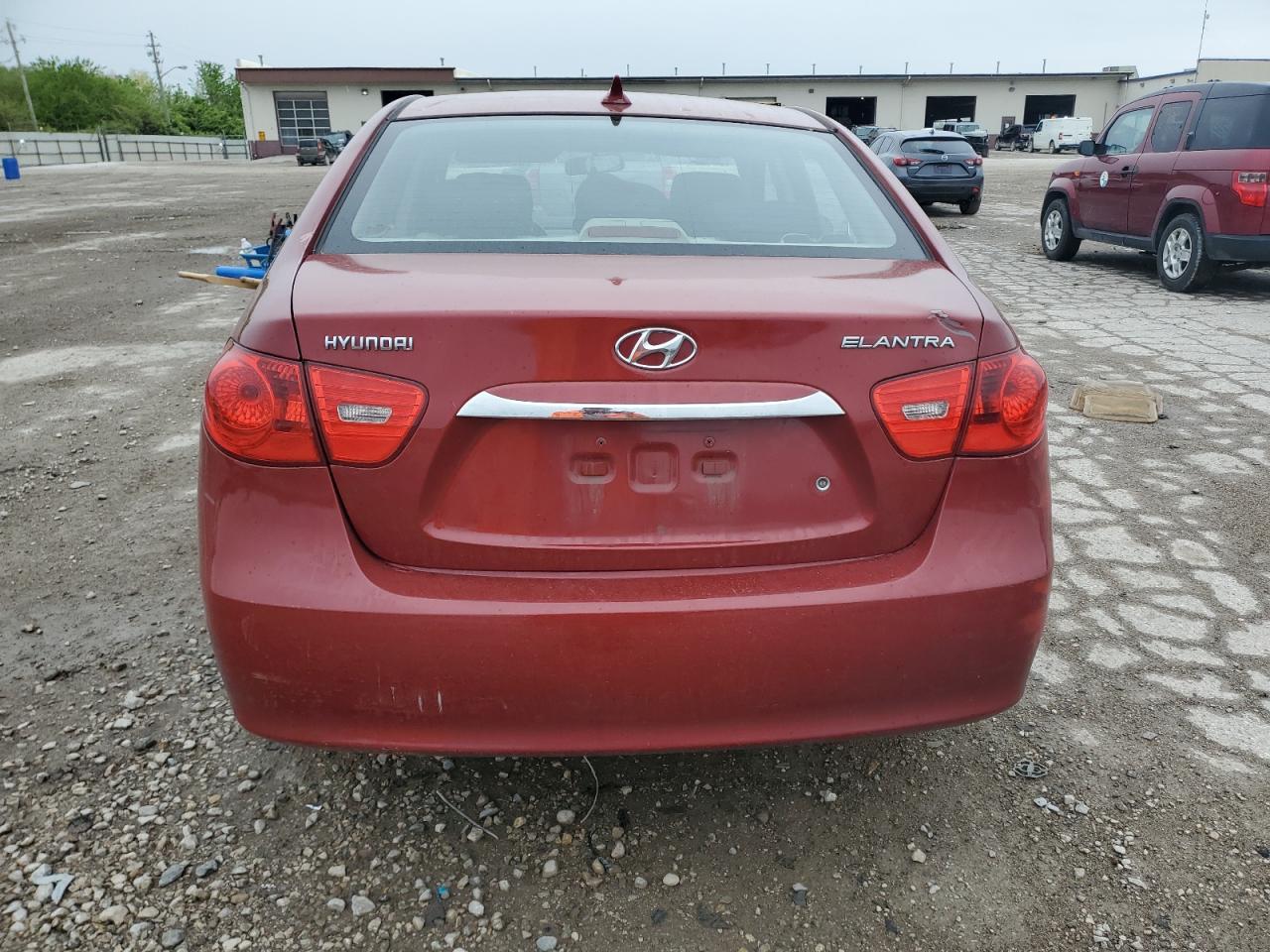 2010 Hyundai Elantra - Image 6