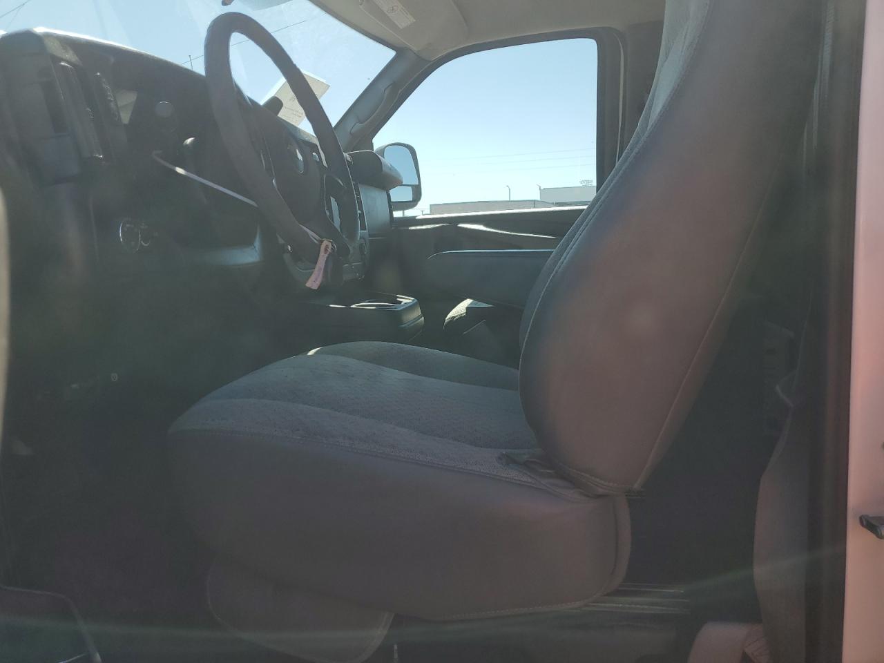 1GCWGFCA3D1143067 2013 Chevrolet Express G2500