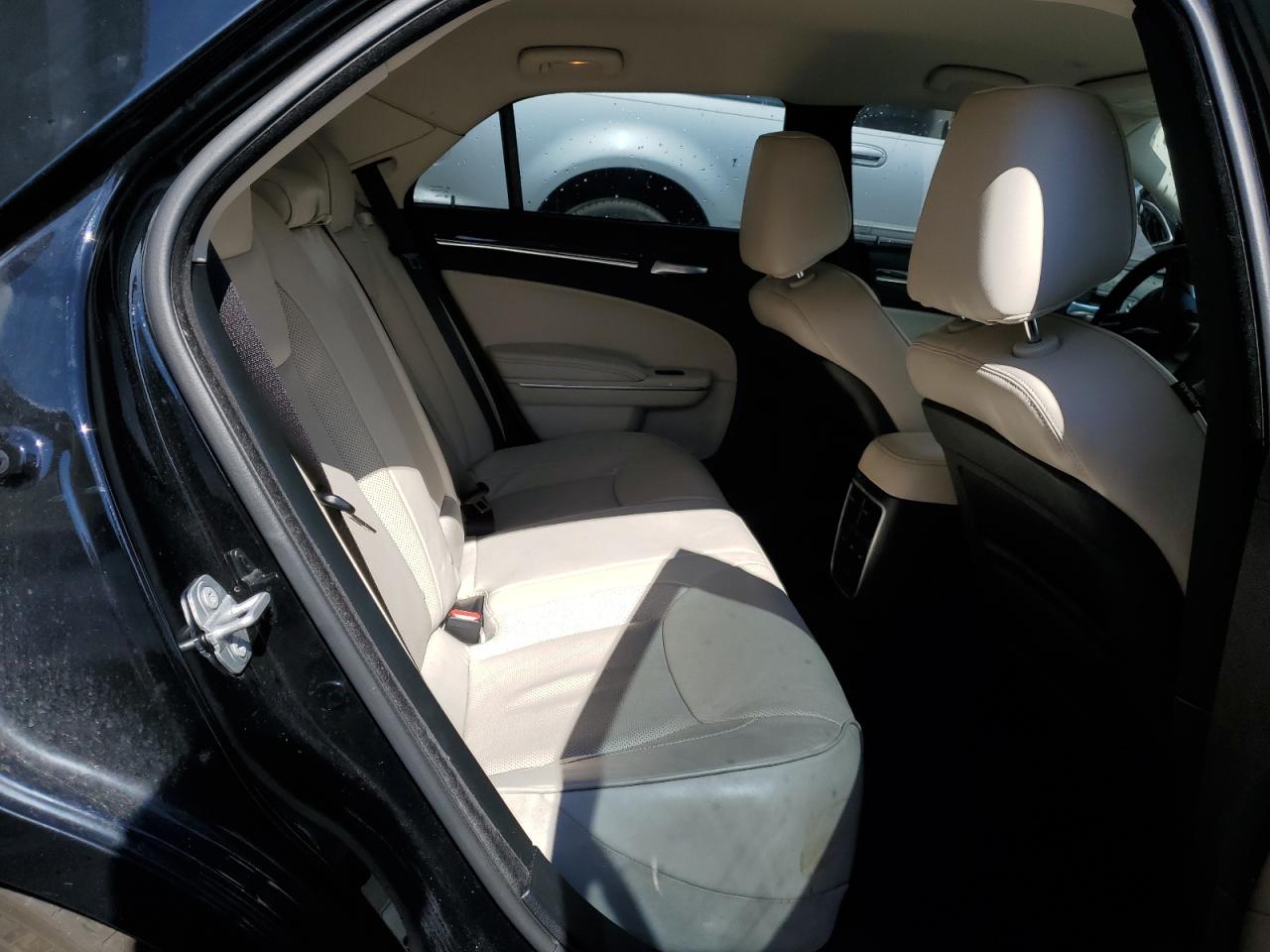 2022 Chrysler 300 Touring L VIN: 2C3CCADGXNH199096 Lot: 48915274