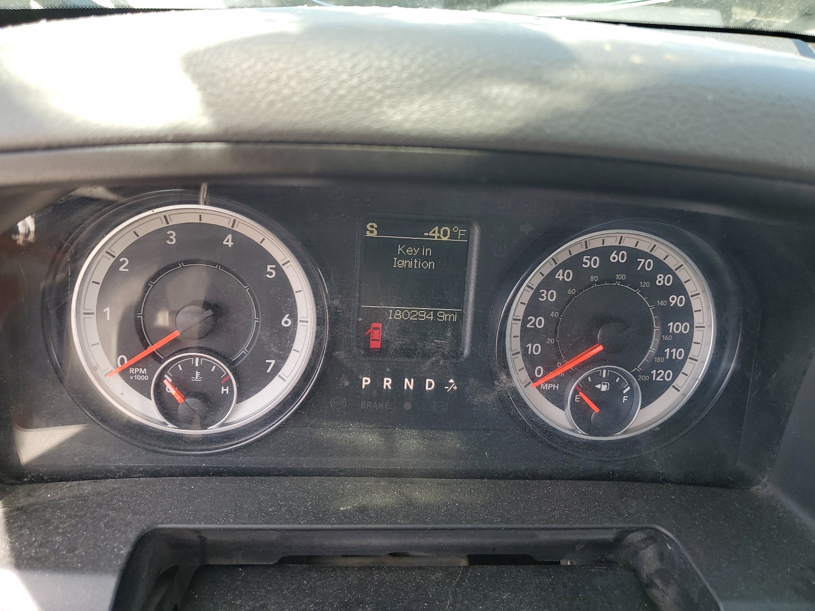 1C6RR7FGXHS572503 2017 Ram 1500 St