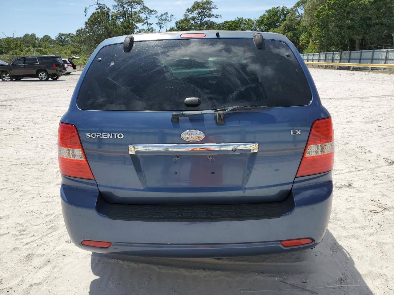 2008 Kia Sorento Ex VIN: KNDJD735485780172 Lot: 51392924