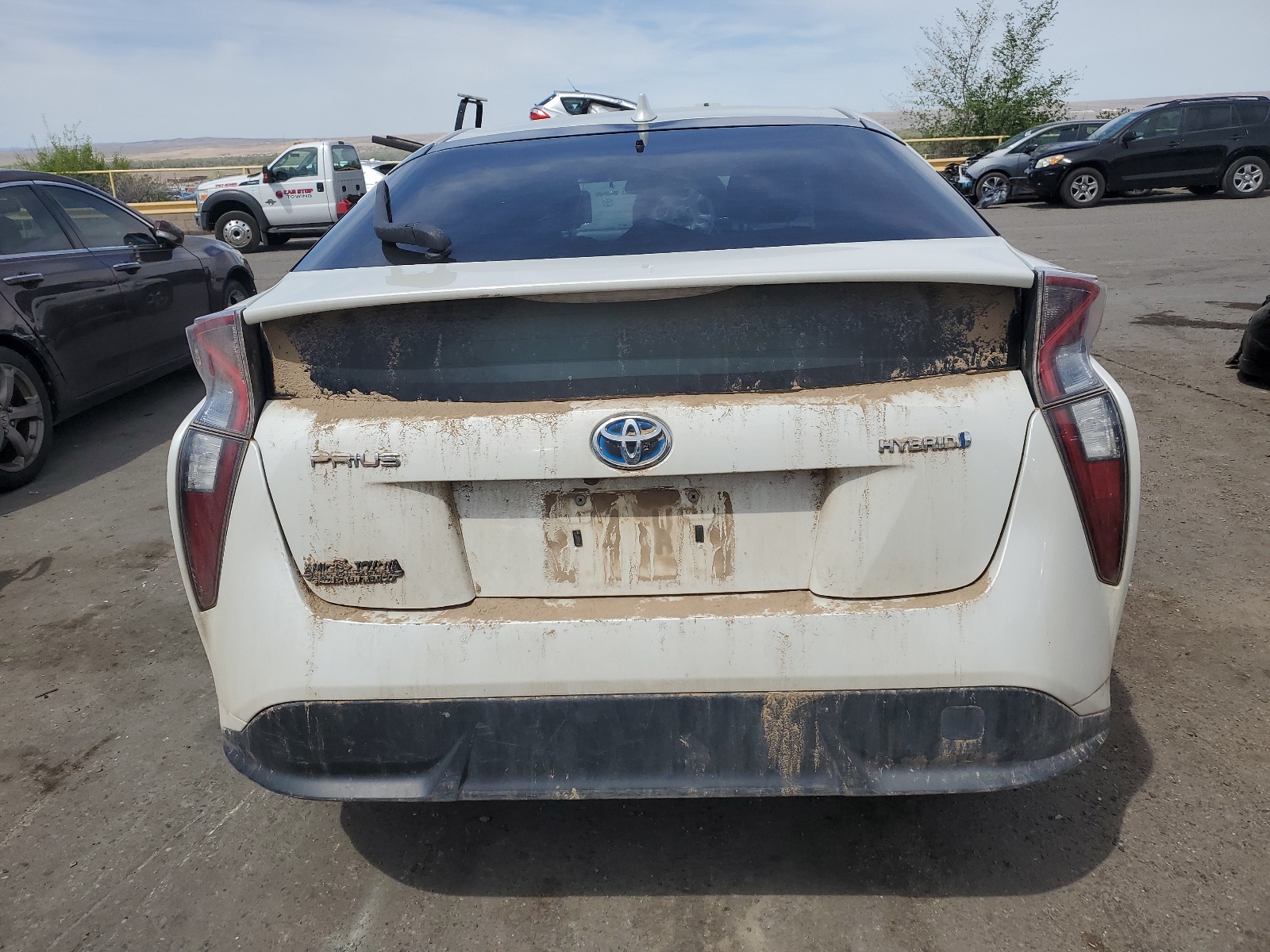 JTDKARFUXG3019359 2016 Toyota Prius