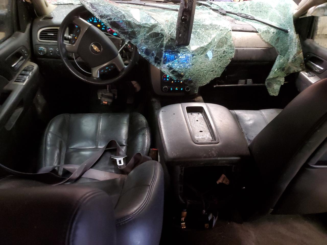 2014 Chevrolet Suburban K1500 Lt VIN: 1GNSKJE74ER221996 Lot: 52231824