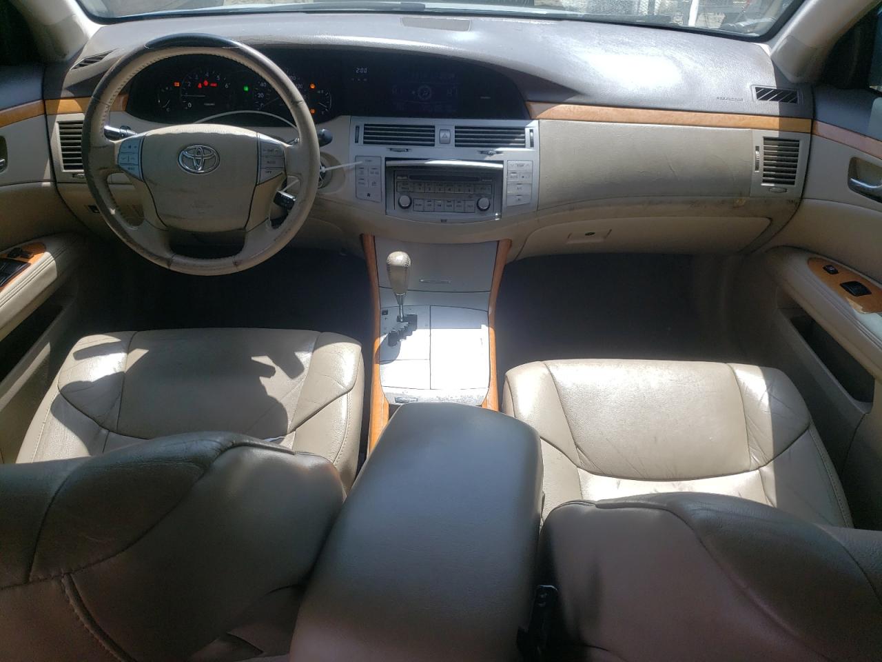 2007 Toyota Avalon - Image 8