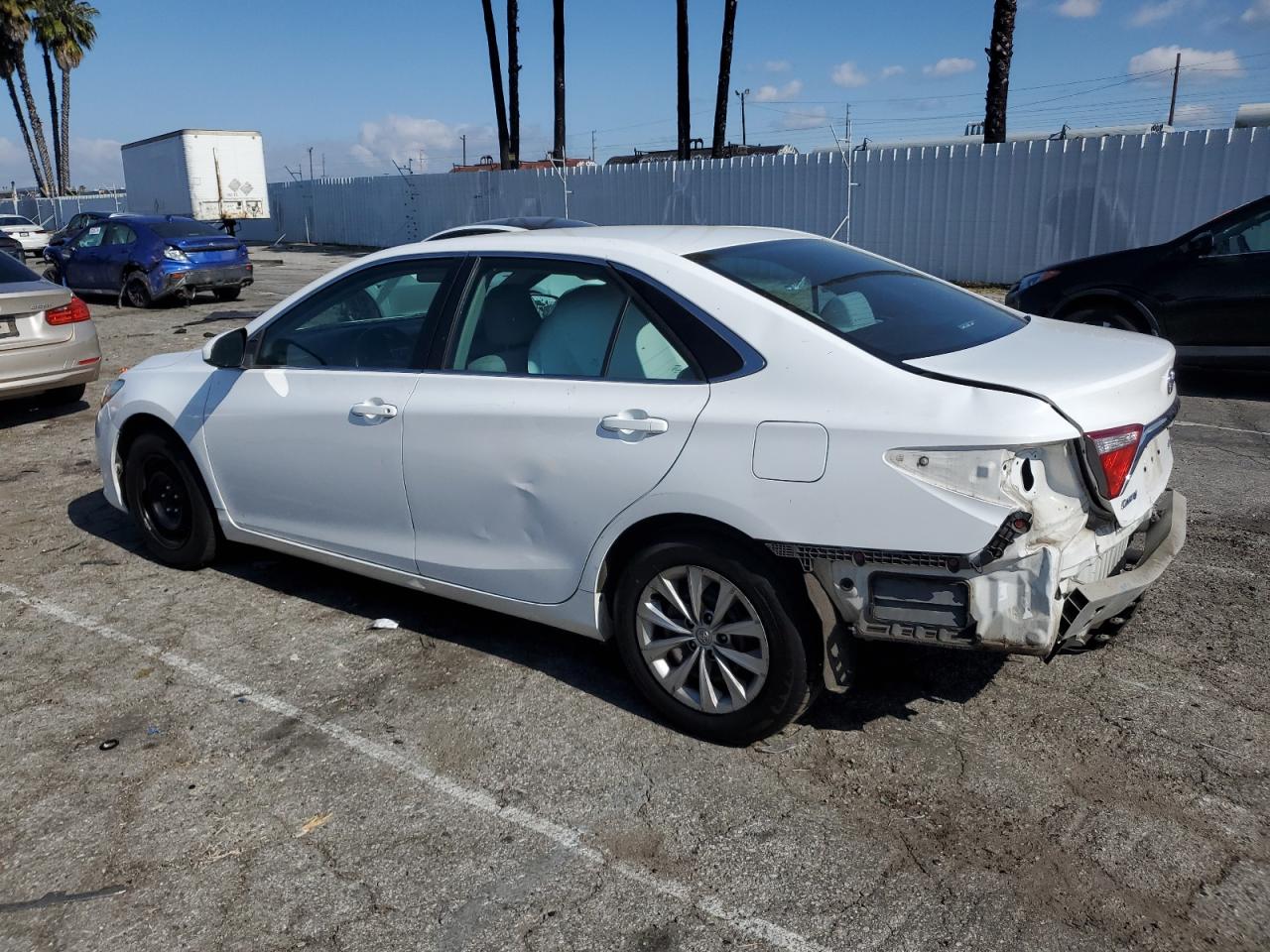 VIN 4T1BF1FK2GU211690 2016 TOYOTA CAMRY no.2