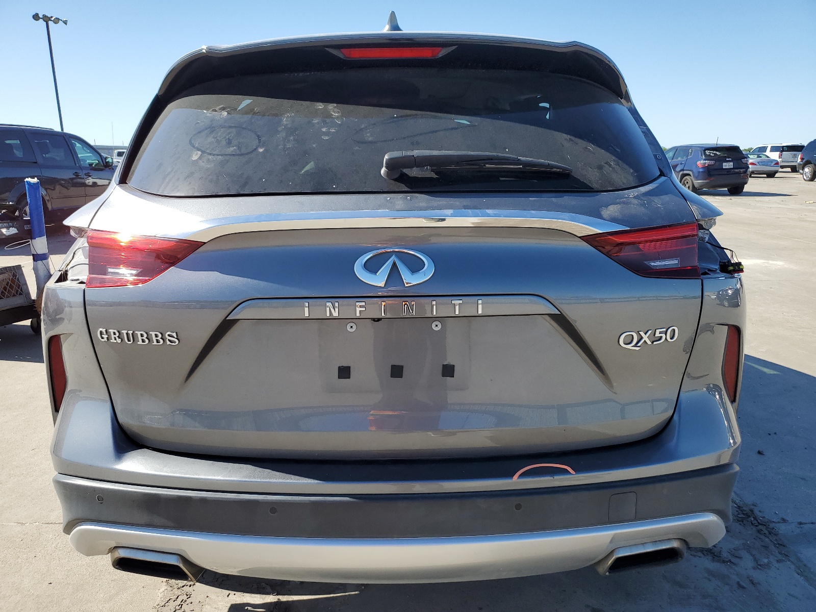 3PCAJ5M12KF133123 2019 Infiniti Qx50 Essential