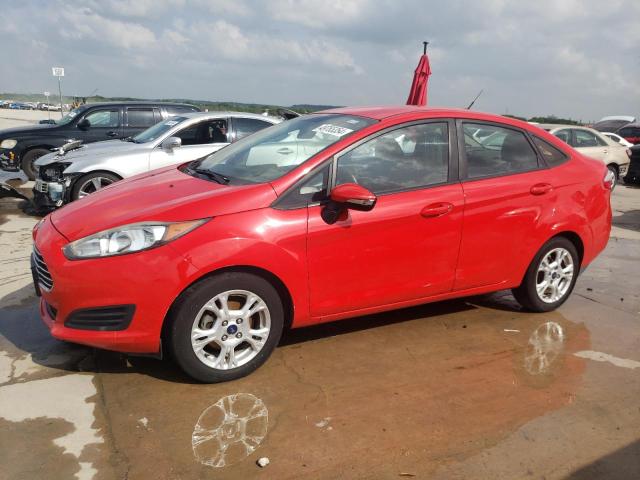  FORD FIESTA 2014 Червоний