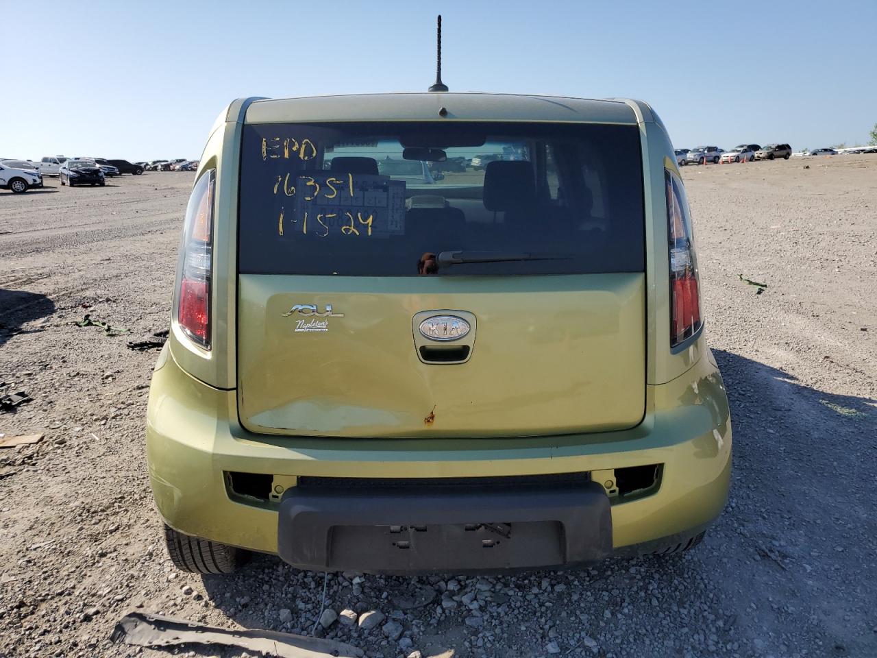 2010 Kia Soul + VIN: KNDJT2A23A7104126 Lot: 57846184
