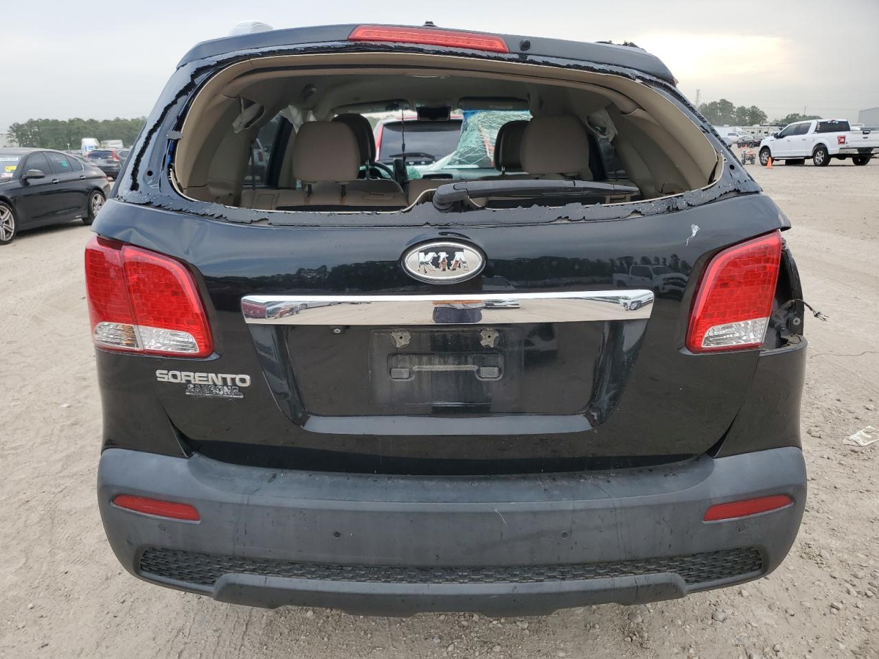 2011 Kia Sorento - Image 6