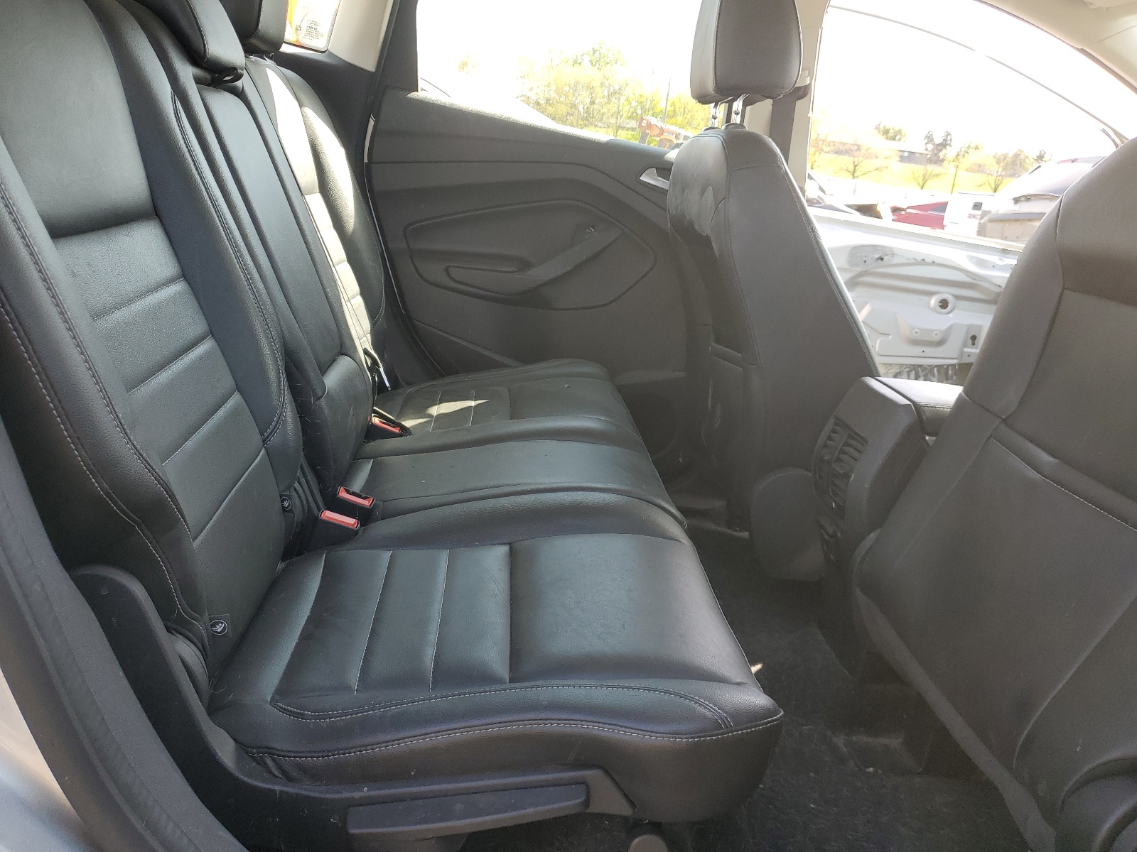 1FADP5CU5GL105379 2016 Ford C-Max Premium Sel