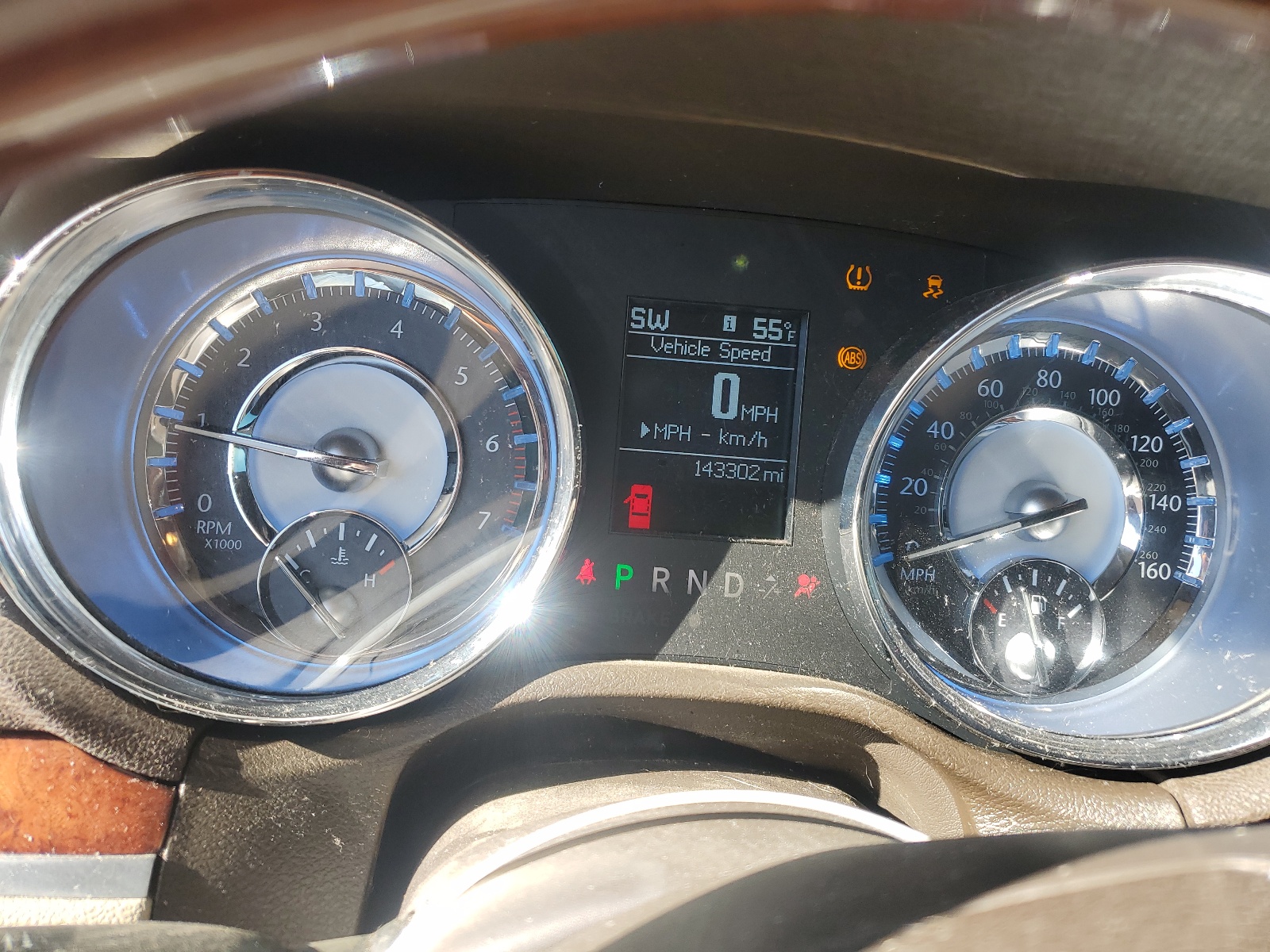 2C3CA6CT4BH591911 2011 Chrysler 300C