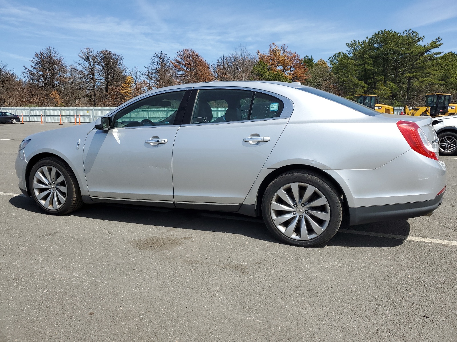 2015 Lincoln Mks vin: 1LNHL9DK2FG600864