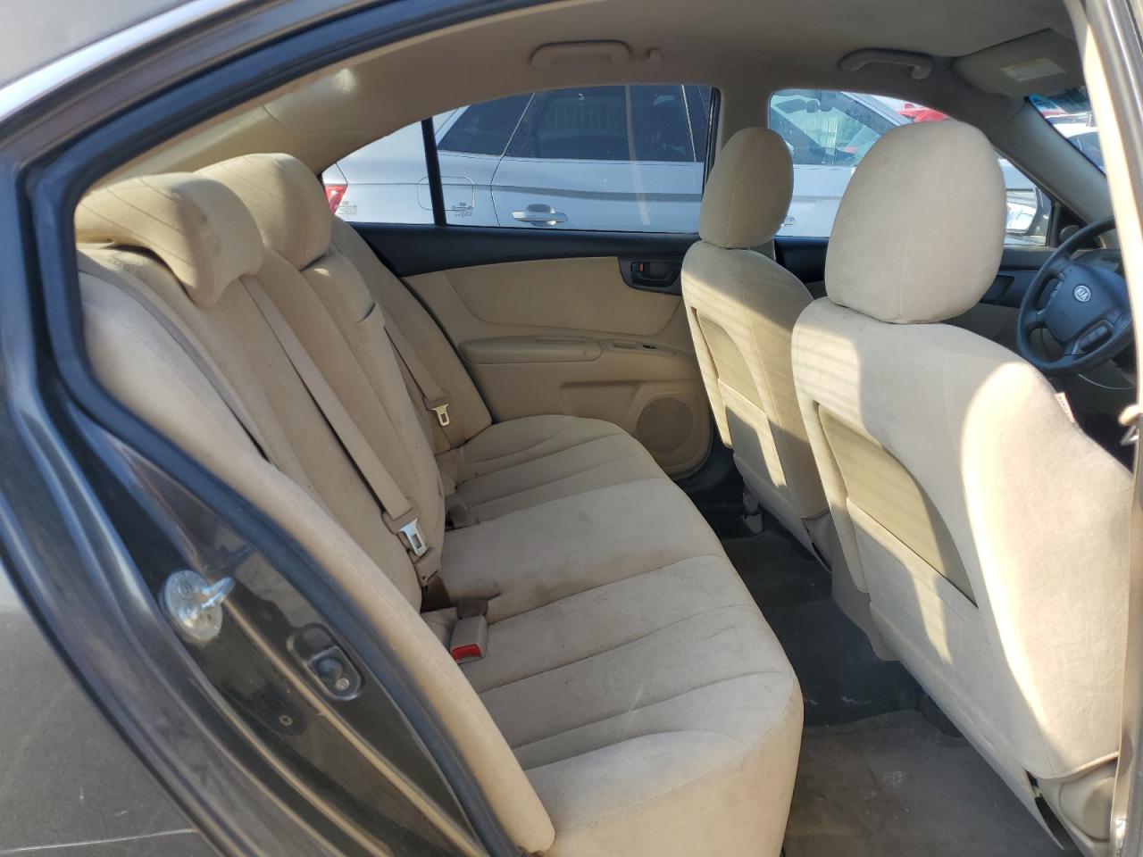 2009 Kia Optima Lx VIN: KNAGE228X95334970 Lot: 52340934