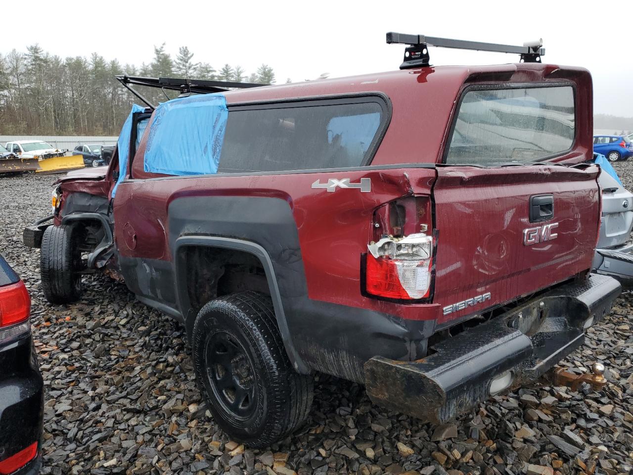 2015 GMC Sierra - Image 2