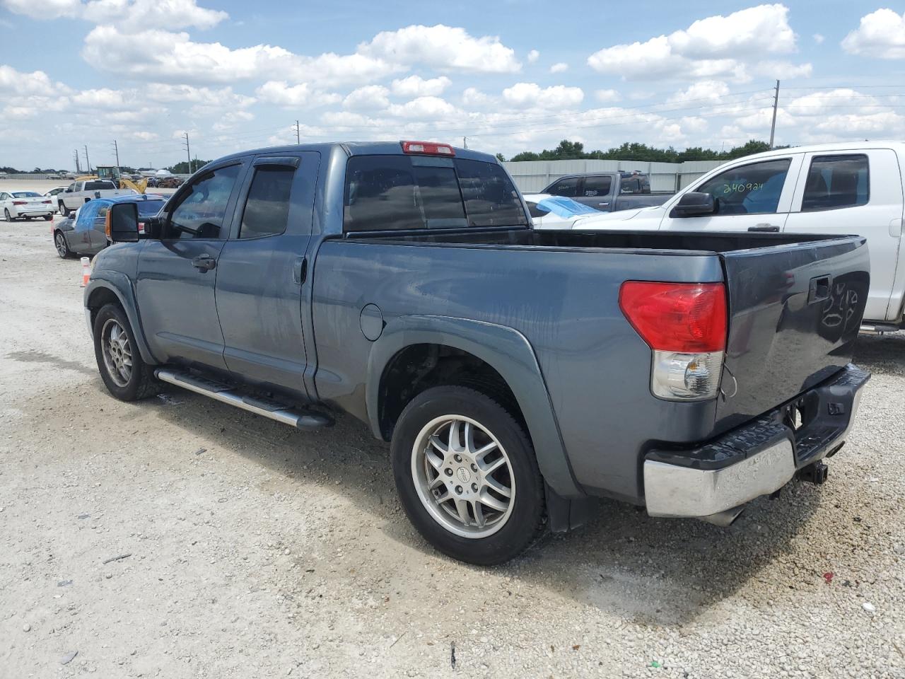 2007 Toyota Tundra - Image 2