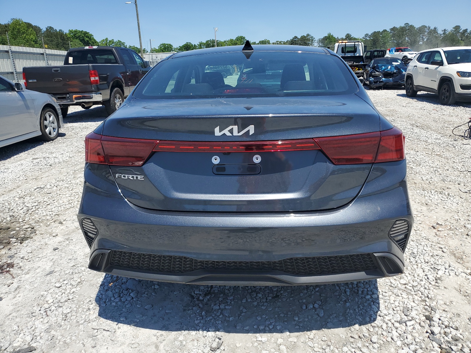 3KPF24AD4RE744119 2024 Kia Forte Lx