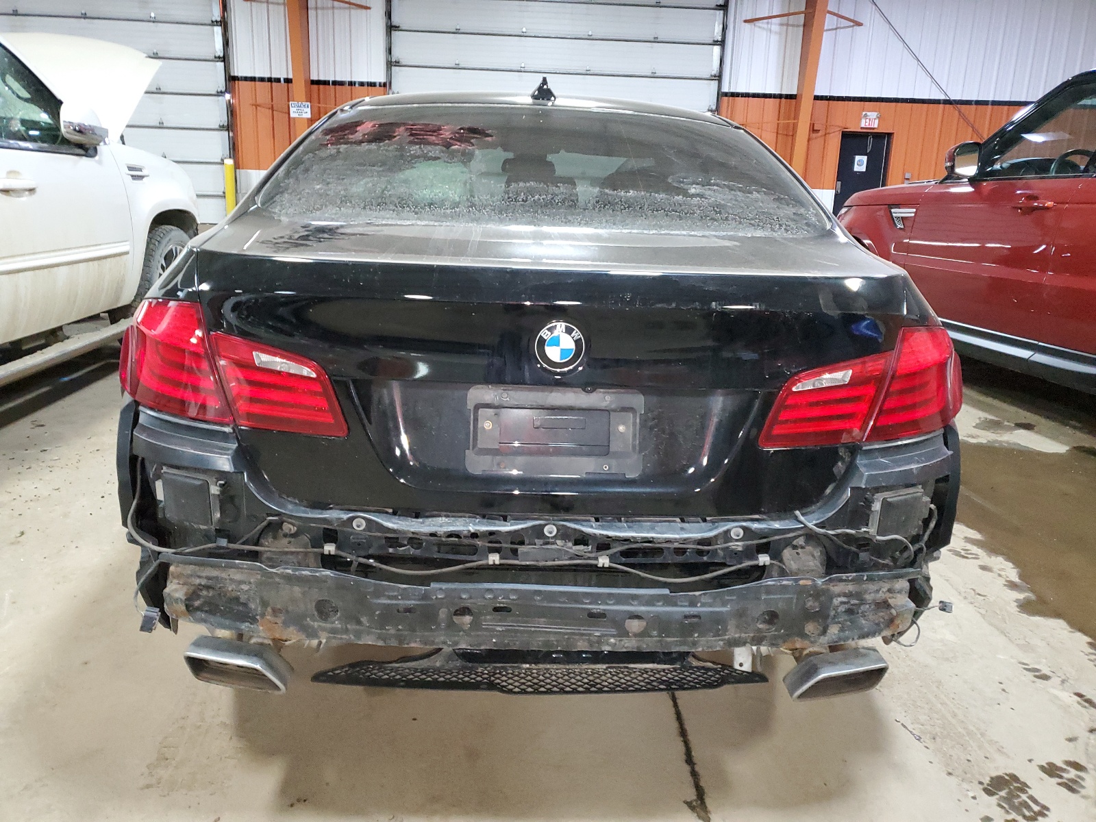 WBAFR9C54BC271122 2011 BMW 550 I