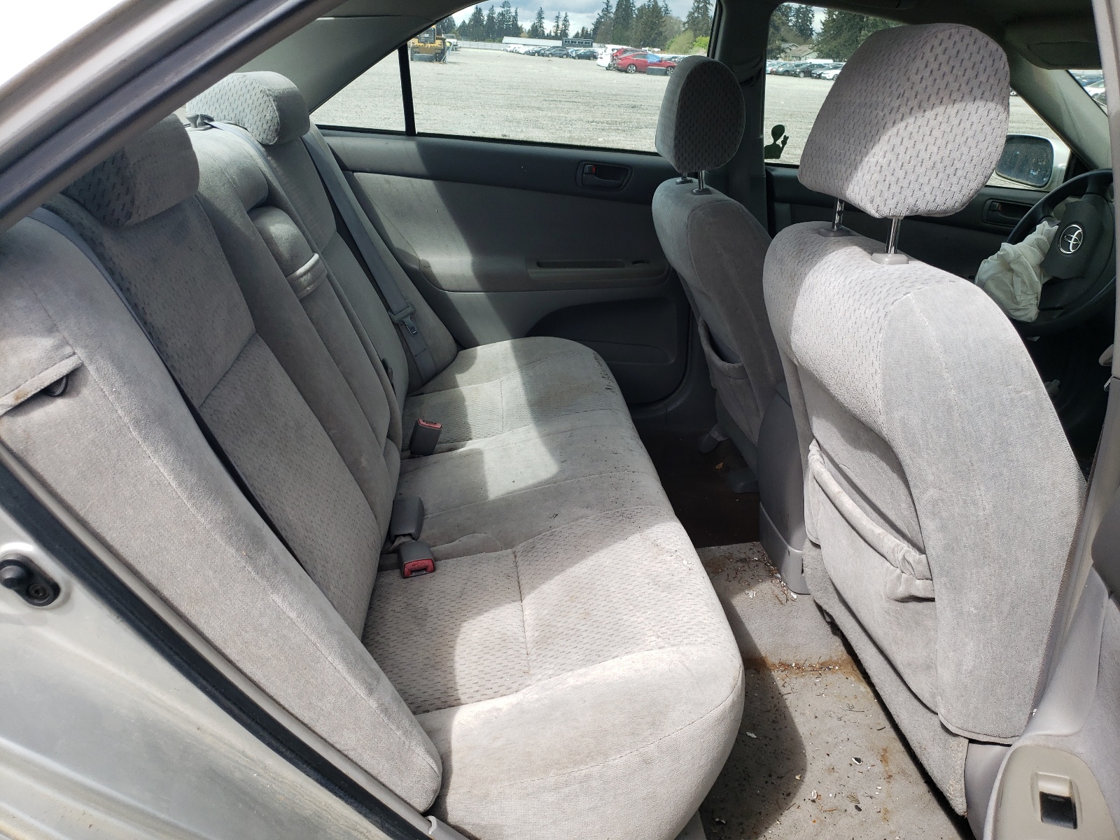 4T1BE32K74U811573 2004 Toyota Camry Le